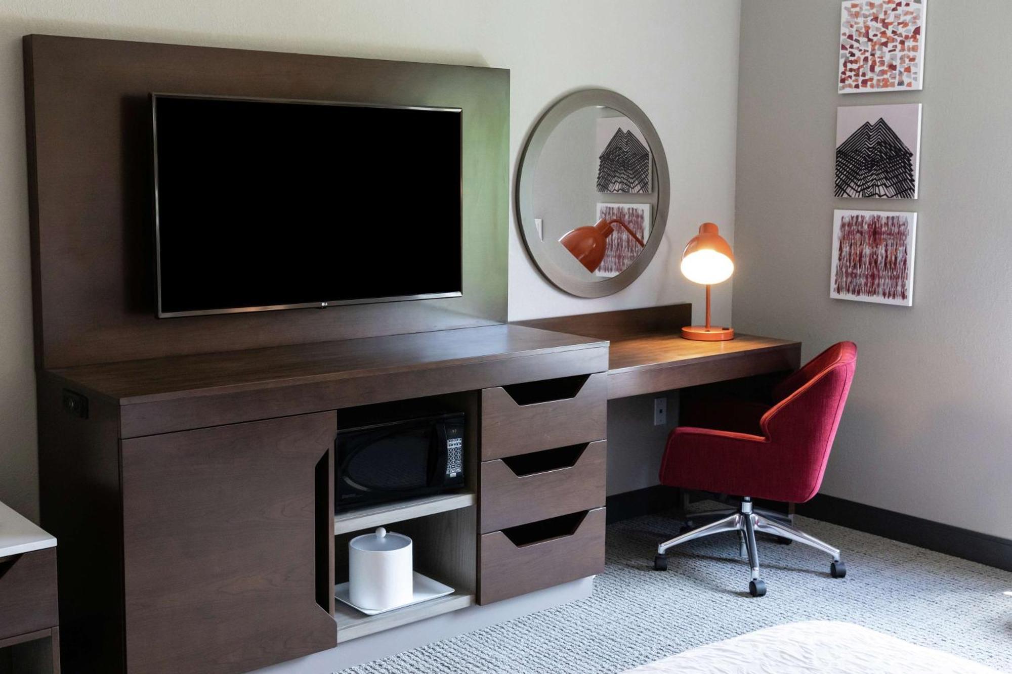Hampton Inn Блэк-Маунтин Экстерьер фото